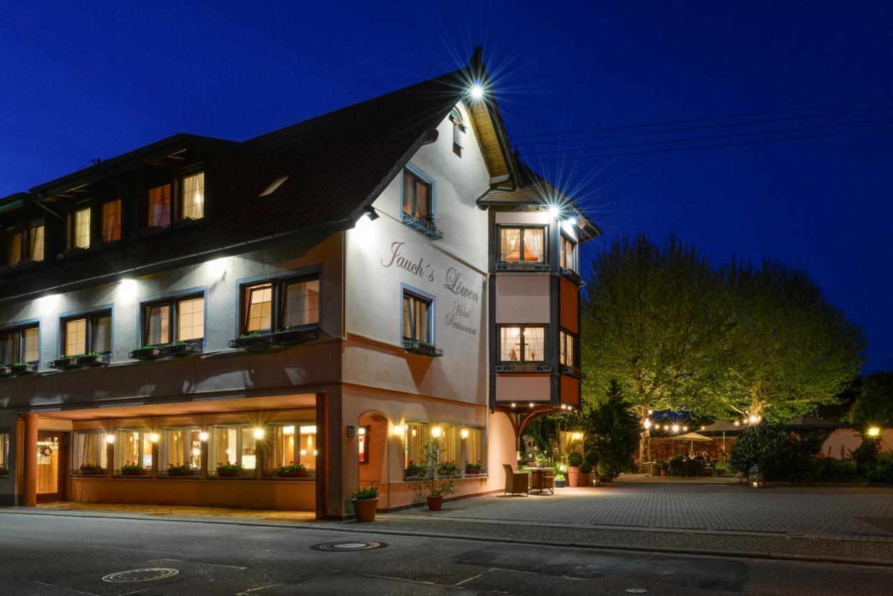 Jauch'S Loewen Hotel-Restaurant Neuershausen Dış mekan fotoğraf